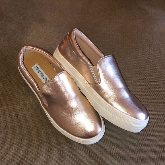 Steve Madden Shoes - Steve Madden ‘Gills’ Slip-Ons
